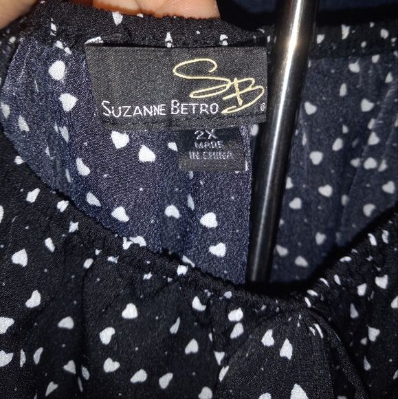 Blouse - Picture 2 of 3